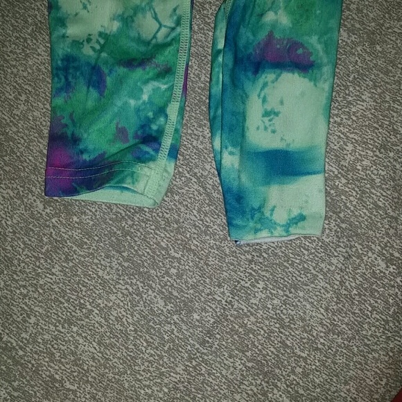 Girl's Active Leggings - Picture 3 of 3